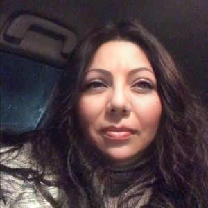 Meet your Posher, Araceli